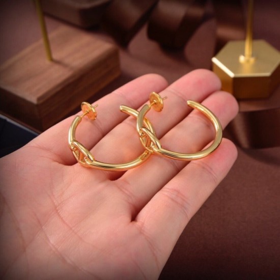 New summer earrings that transcend borders and times 2023SS HERMES Hermes New summer earrings that transcend borders and times 2023SS HERMES Hermes